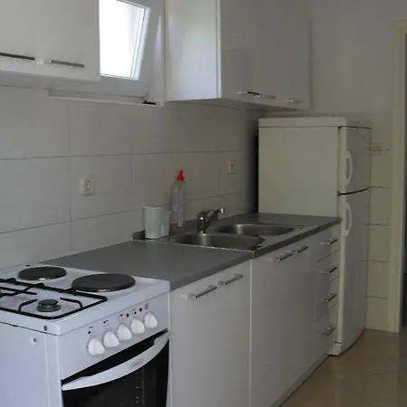 Natali Apartment Sukosan